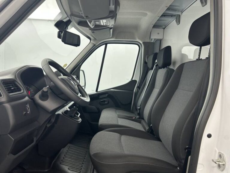 Renault Master FOURGON PHC TRAC F3500 BLUE DCI 145 EURO VI CONFORT - Image 16 (July 7, 2026)