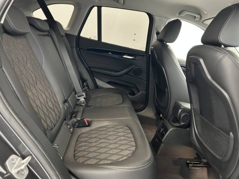 BMW X1 xDrive 25e 220 ch BVA6 xLine - Image 16 (July 7, 2026)