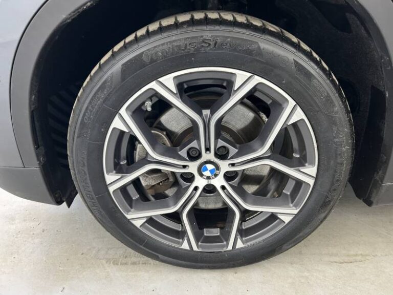 BMW X1 xDrive 25e 220 ch BVA6 xLine - Image 19 (July 7, 2026)