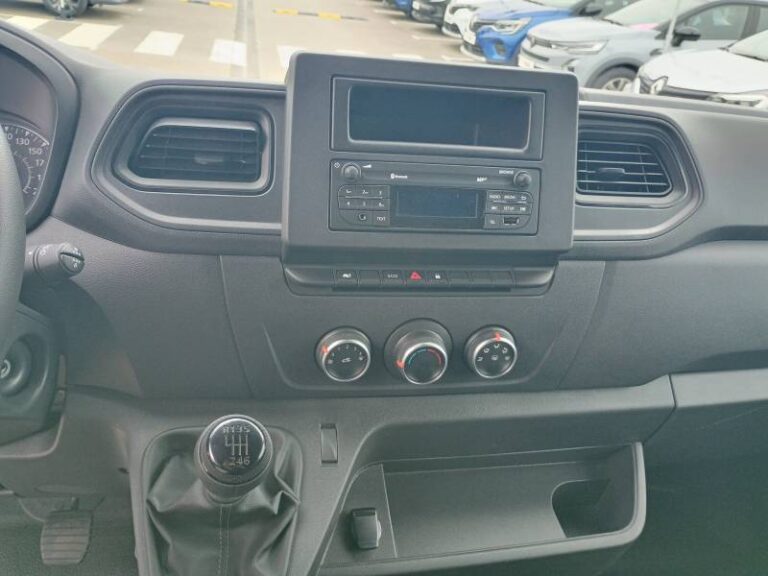 Renault Master FOURGON FGN TRAC F3500 DCI 135 CONFORT - Image 18 (July 7, 2026)