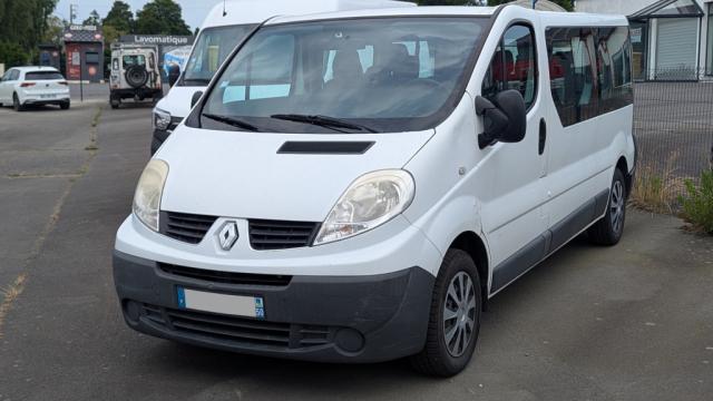 Renault Trafic PASSENGER 1200 kg – 2.0 dCi 115 Authentique - Image 01 (July 7, 2026)