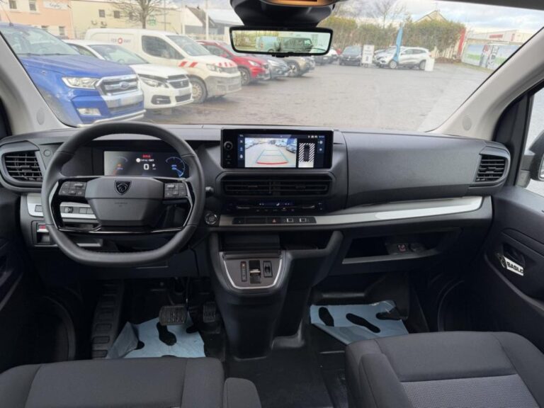 Peugeot Expert III XL Diesel 180 ch Automatique P PREM C - Image 10 (July 7, 2026)