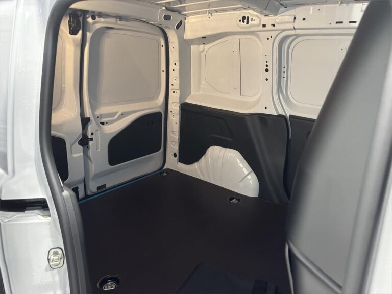 Peugeot Partner 1.5 BLUEHDI 130CV EAT8 - Image 08 (July 7, 2026)