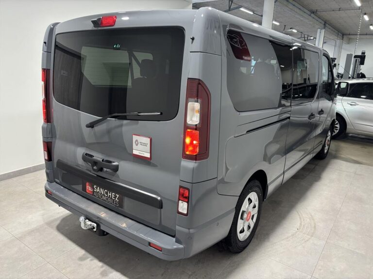 Renault Trafic III (2) COMBI L2 2.0 DCI 150 9PL BVA9 RED - Image 04 (July 7, 2026)