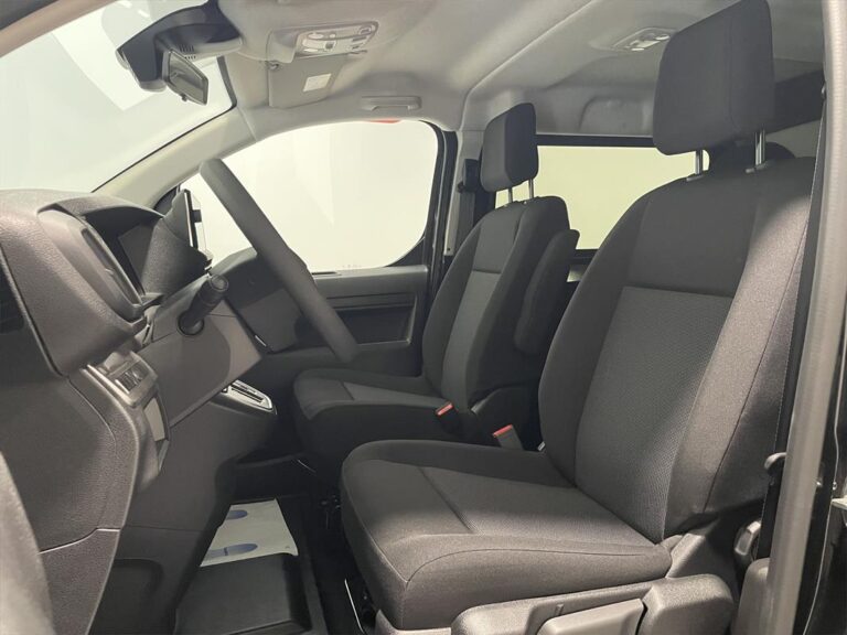 Citroën Jumpy DOUBLE CABINE 2.0 XL BLUEHDI 180 EAT8 - Image 18 (July 7, 2026)