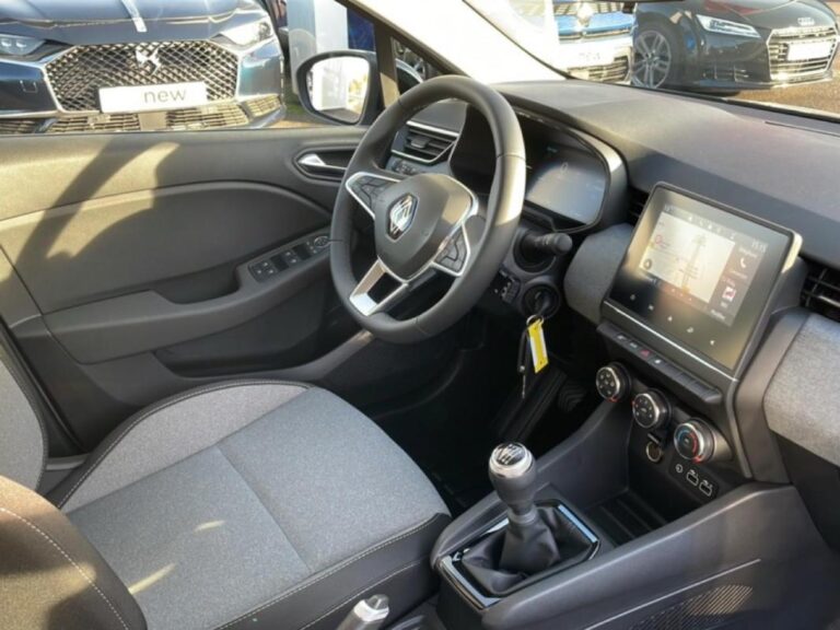 Renault Clio V SOCIETE TCE 90 EVOLUTION REVERSIBLE - Image 17 (July 7, 2026)