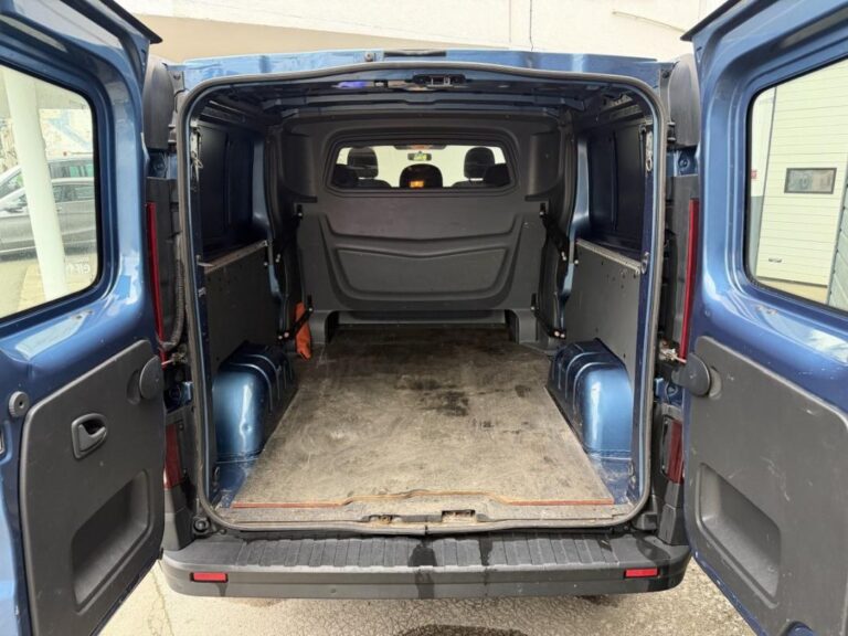 Renault Trafic III dCi 120  » 5 places - Image 14 (July 7, 2026)