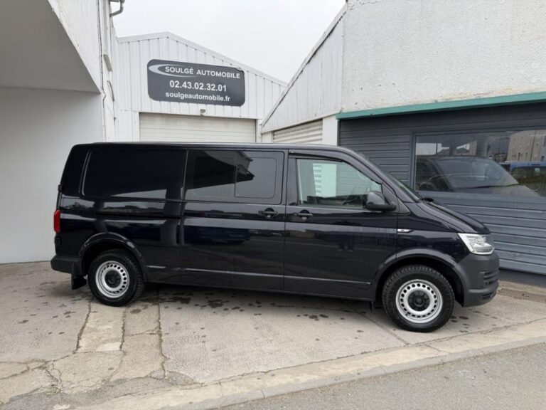 Volkswagen Transporter VI 2.0 TDi 150 DSG7  » 5 PLACES - Image 02 (July 7, 2026)