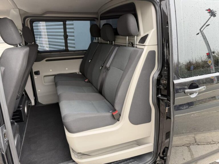 Volkswagen Transporter VI 2.0 TDi 150 DSG7  » 5 PLACES - Image 08 (July 7, 2026)