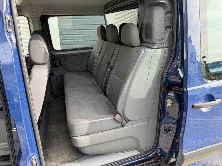 Peugeot Expert II 2.0 HDI 125  » 6 PLACES - Image 10 (July 7, 2026)