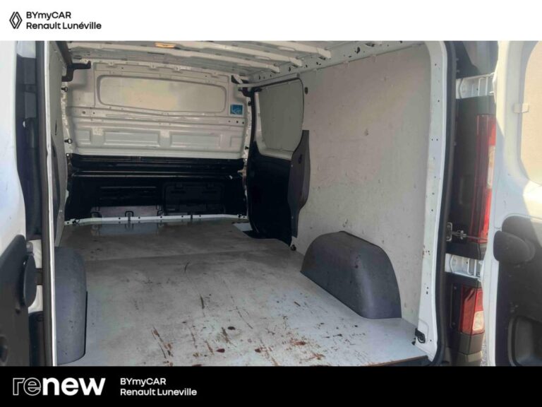 Renault Trafic FOURGON FGN 3000 KG BLUE DCI 130 GRAND CONFORT - Image 15 (July 7, 2026)