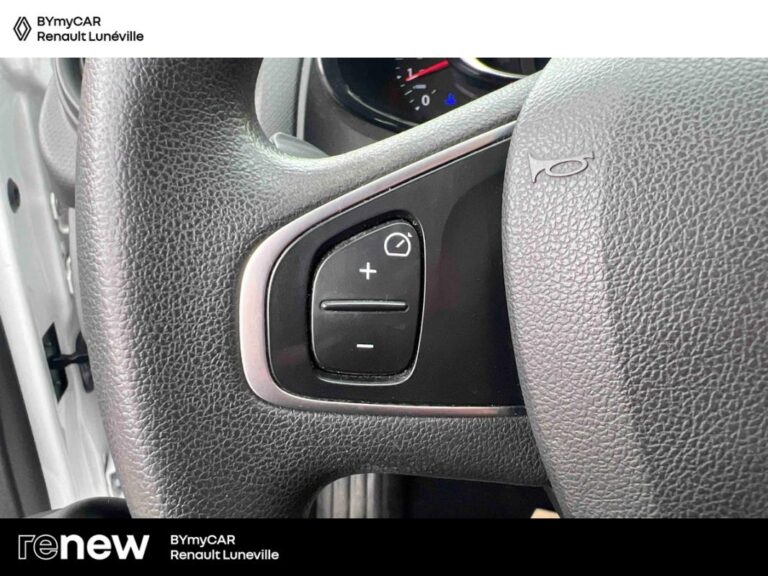 Renault Clio IV SOCIETE DCI 75 ENERGY AIR - Image 19 (July 7, 2026)