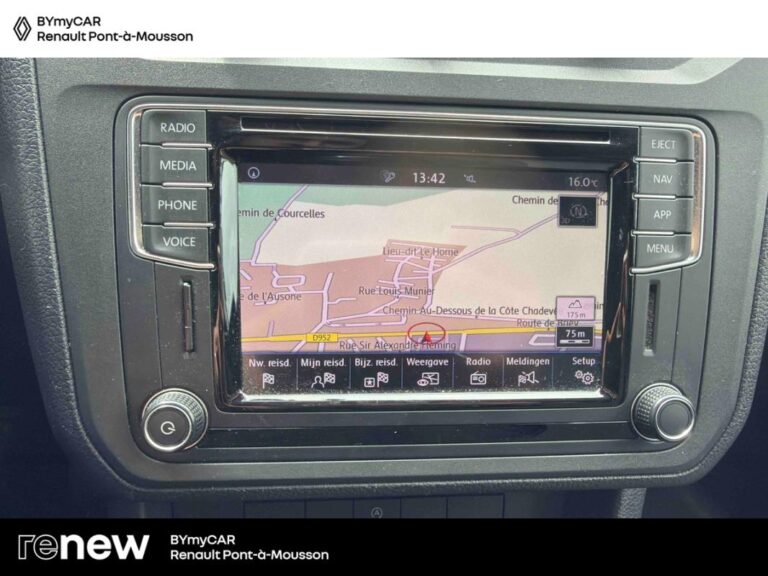 Volkswagen Caddy Van 2.0 TDI 75 BVM5 BUSINESS LINE - Image 16 (July 7, 2026)