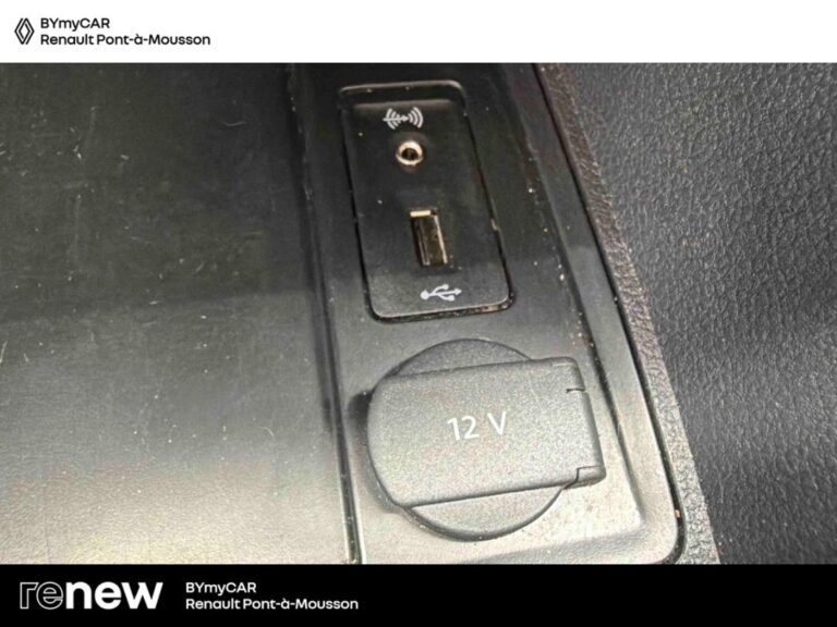 Volkswagen Caddy Van 2.0 TDI 75 BVM5 BUSINESS LINE - Image 20 (July 7, 2026)