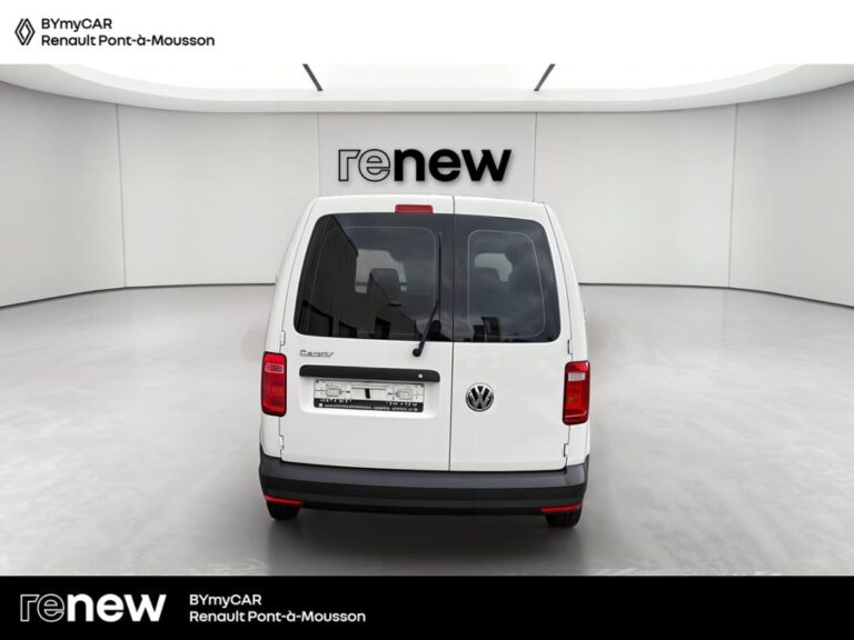 Volkswagen Caddy Van 2.0 TDI 75 BVM5 BUSINESS LINE - Image 04 (July 7, 2026)