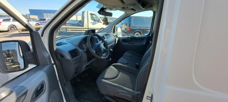 Citroën Jumpy FOURGON FGN TOLE 1200 2.0 HDI – 140 FAP CONFORT - Image 07 (July 7, 2026)