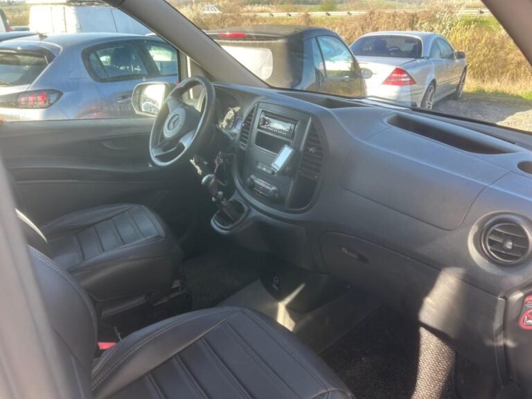 Mercedes Vito FOURGON 111 CDI COMPACT PRO - Image 07 (July 7, 2026)
