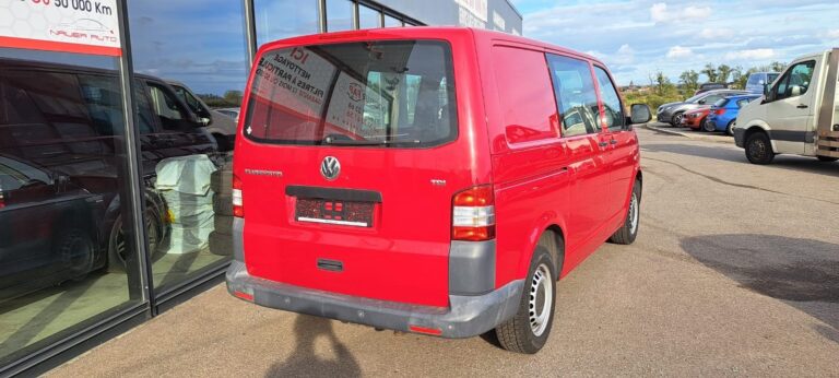 Volkswagen Transporter FOURGON FGN TOLE CB 2.0 TDI 102 FAP 2.8T - Image 03 (July 7, 2026)