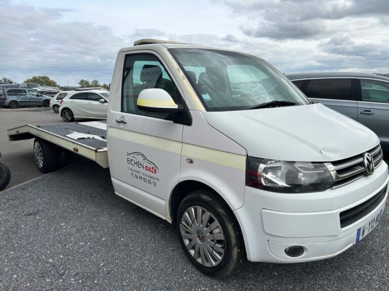 Volkswagen Transporter CHASSIS DBLE CAB CHDC 2.5 TDI 130 LONG - Image 02 (July 7, 2026)