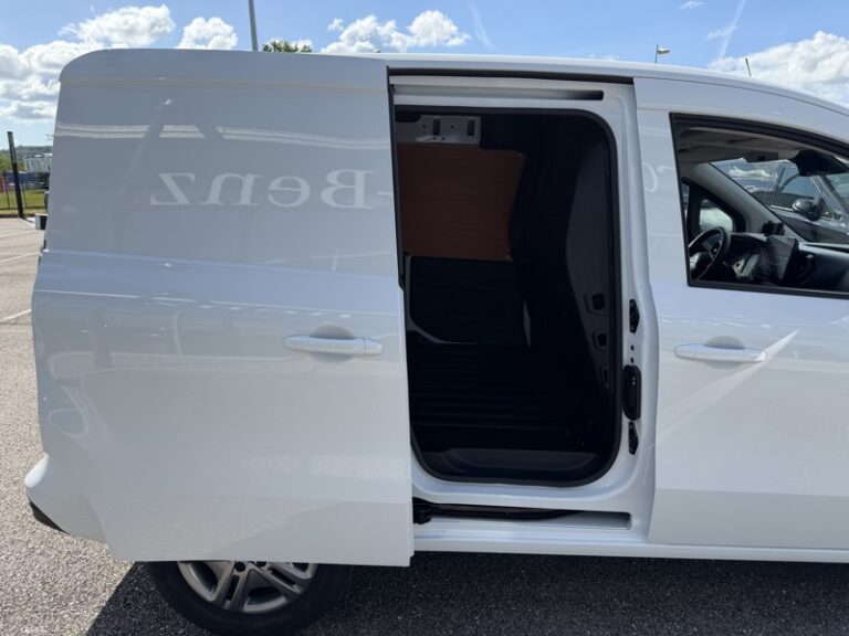 Mercedes Citan 112 CDI Fourgon PRO Led 22900HT - Image 07 (July 7, 2026)