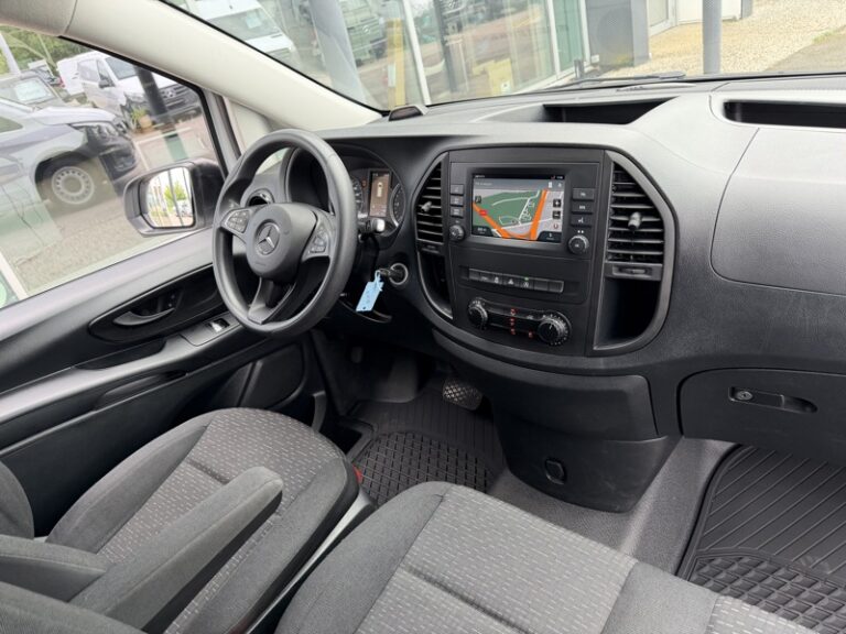 Mercedes Vito Fourgon 116 CDI Boite Auto Long Attelage Pack Navi 26990HT - Image 03 (July 7, 2026)