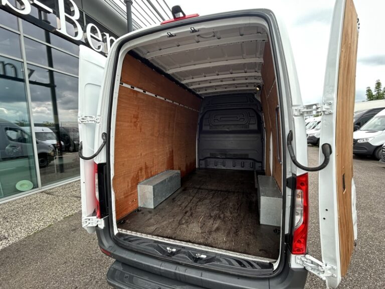 Mercedes Sprinter 315 CDI 37S 3.5T 12m3 Fourgon 24900HT - Image 16 (July 7, 2026)