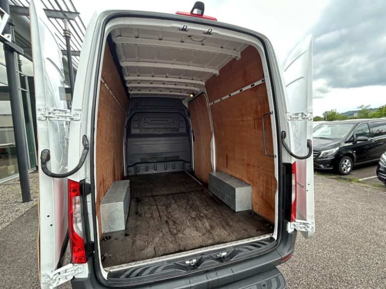 Mercedes Sprinter 315 CDI 37S 3.5T 12m3 Fourgon 24900HT - Image 17 (July 7, 2026)
