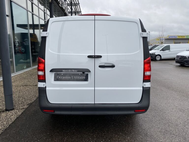 Mercedes Vito NOUVEAU 116 CDI Boite Auto Fourgon Long Select 35900HT - Image 05 (July 7, 2026)