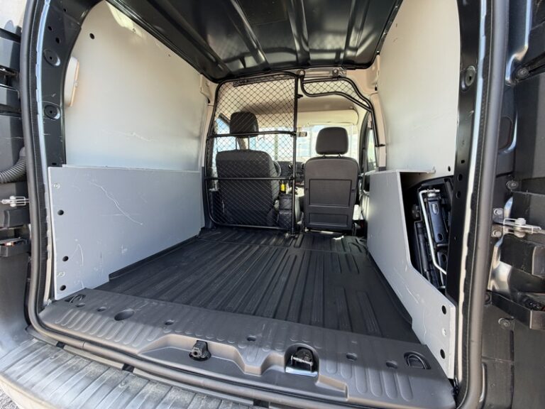 Mercedes Citan 109 CDI Fourgon Compact 10900HT - Image 09 (July 7, 2026)