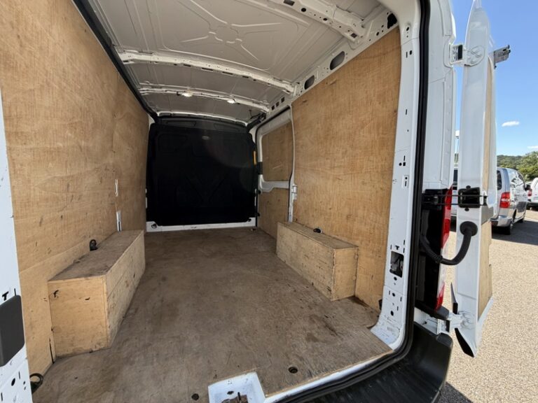 Ford Transit 2T 2.0L 130ch T310 Trend Business 21990HT - Image 06 (July 7, 2026)