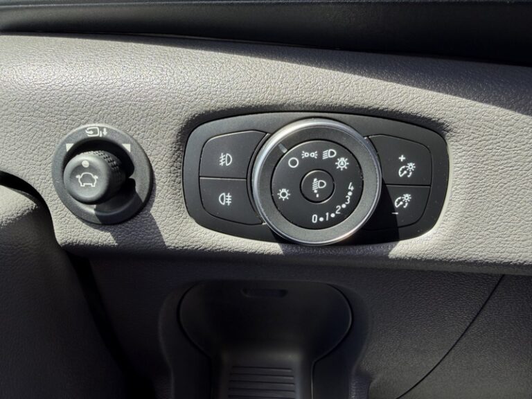 Ford Transit 2T 2.0L 130ch T310 Trend 22500HT - Image 19 (July 7, 2026)