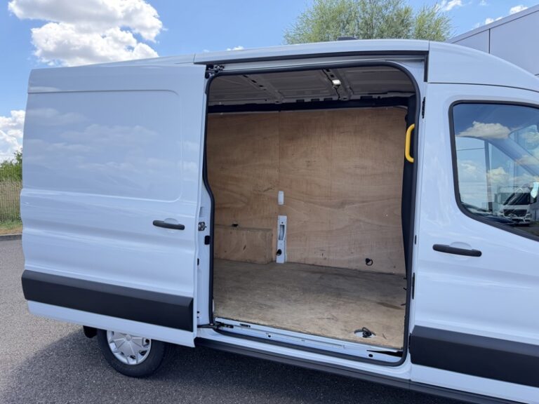 Ford Transit 2T 2.0L 130ch T310 Trend 22500HT - Image 08 (July 7, 2026)