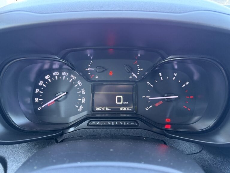 Citroën Berlingo 1.5L 100ch Driver M 1000Kg 12490HT - Image 09 (July 7, 2026)