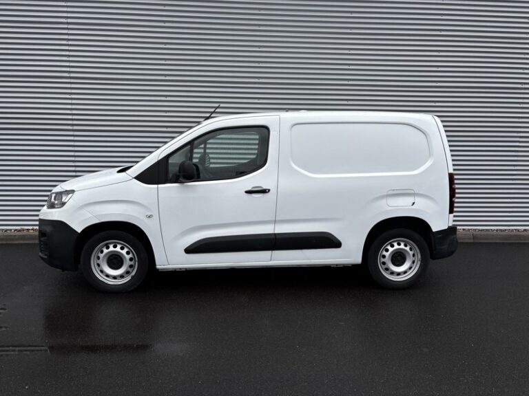 Citroën Berlingo 1.5L 100ch Club M 1000KG 11990HT - Image 03 (July 7, 2026)