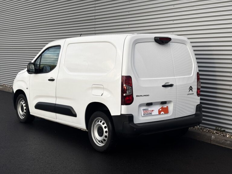 Citroën Berlingo 1.5L 130 ch EAT8 Driver M 1000KG 11990HT - Image 04 (July 7, 2026)