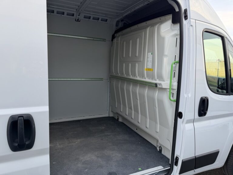 Peugeot Boxer BlueHDi 2.2l 140CV 18900HT - Image 10 (July 7, 2026)