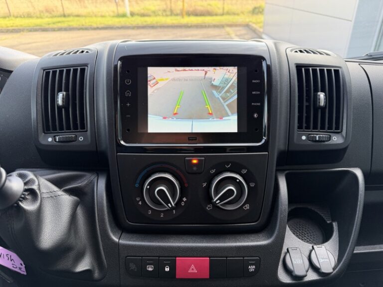 Peugeot Boxer BlueHDi 2.2l 140CV 18900HT - Image 14 (July 7, 2026)