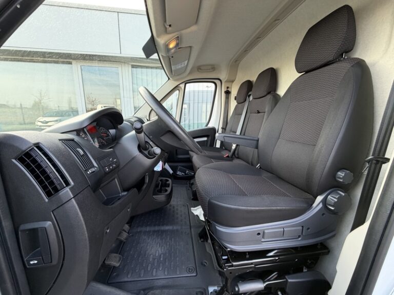 Peugeot Boxer BlueHDi 2.2l 140CV 18900HT - Image 04 (July 7, 2026)