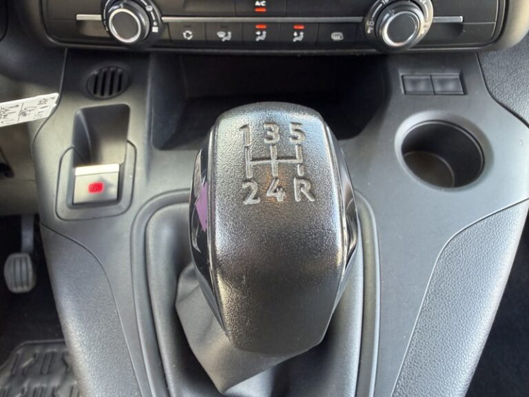 Citroën Berlingo 1.5L 100ch Driver M 1000Kg 12900€ HT - Image 14 (July 7, 2026)