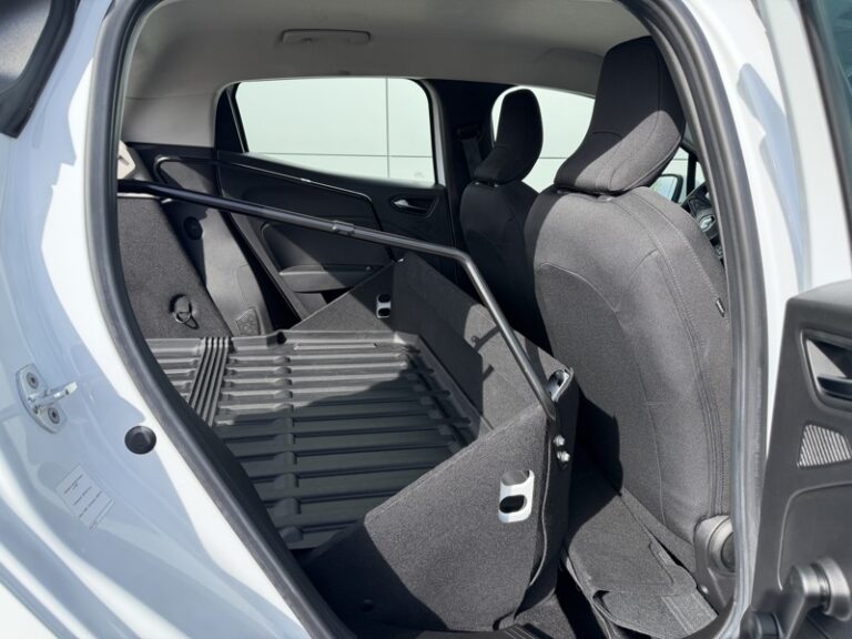Renault Clio V Société Air Nav 1.5 86 ch 9583HT - Image 09 (July 7, 2026)