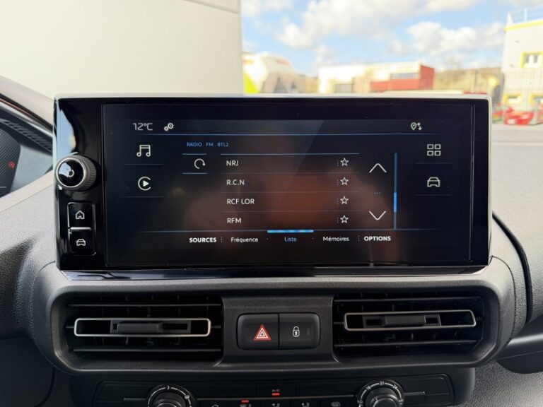 Peugeot Partner En Stock NEUF 1.5l 100CV 3 places Carplay 16990HT - Image 16 (July 7, 2026)