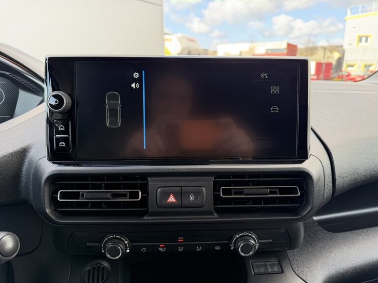 Peugeot Partner En Stock NEUF 1.5l 100CV 3 places Carplay 16990HT - Image 12 (July 7, 2026)