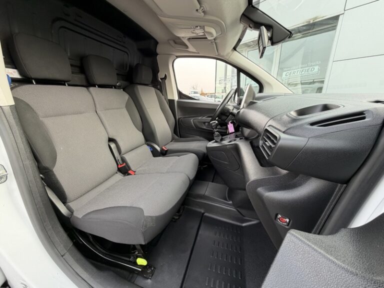 Citroën Berlingo 1.5 100 ch Driver M 650kg 14900HT - Image 20 (July 7, 2026)