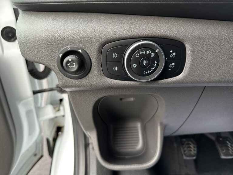 Ford Transit Caisse 20m3 Hayon 2.0L 130ch P350 L4 Trend Business 24900€ HT - Image 19 (July 7, 2026)