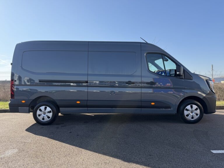 Renault Master NEUF Dispo en stock 3,5t 170CV Extra 30500HT - Image 03 (July 7, 2026)