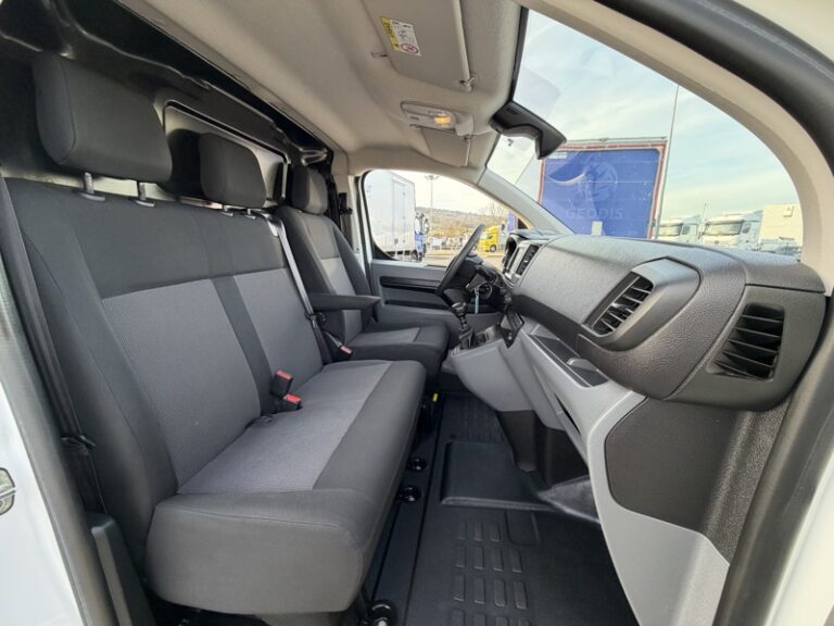 Peugeot Expert 2.0L 145ch Asphalt Long Attelage 17900HT - Image 12 (July 7, 2026)