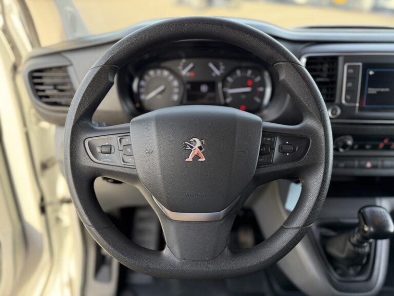 Peugeot Expert 2.0L 145ch Asphalt Long Attelage 17900HT - Image 19 (July 7, 2026)