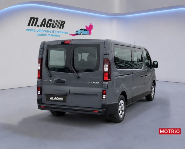 Renault Trafic III (2) COMBI L2 2.0 DCI 150 9PL BVA9 GRAND EVOLUTION - Image 02 (July 7, 2026)