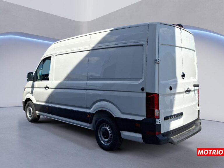 Volkswagen Crafter II FOURGON VAN 2.0TDI 140 35 BUSINESS - Image 04 (July 7, 2026)