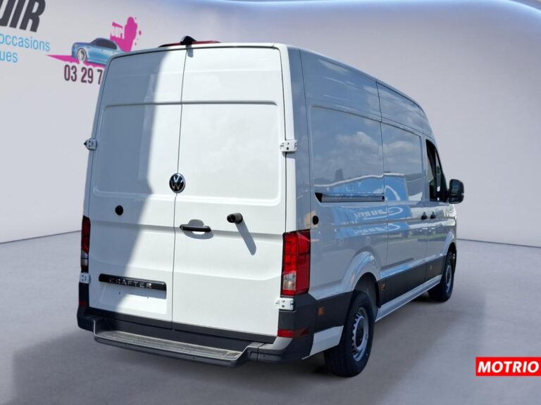Volkswagen Crafter II FOURGON VAN 2.0TDI 140 35 BUSINESS - Image 06 (July 7, 2026)